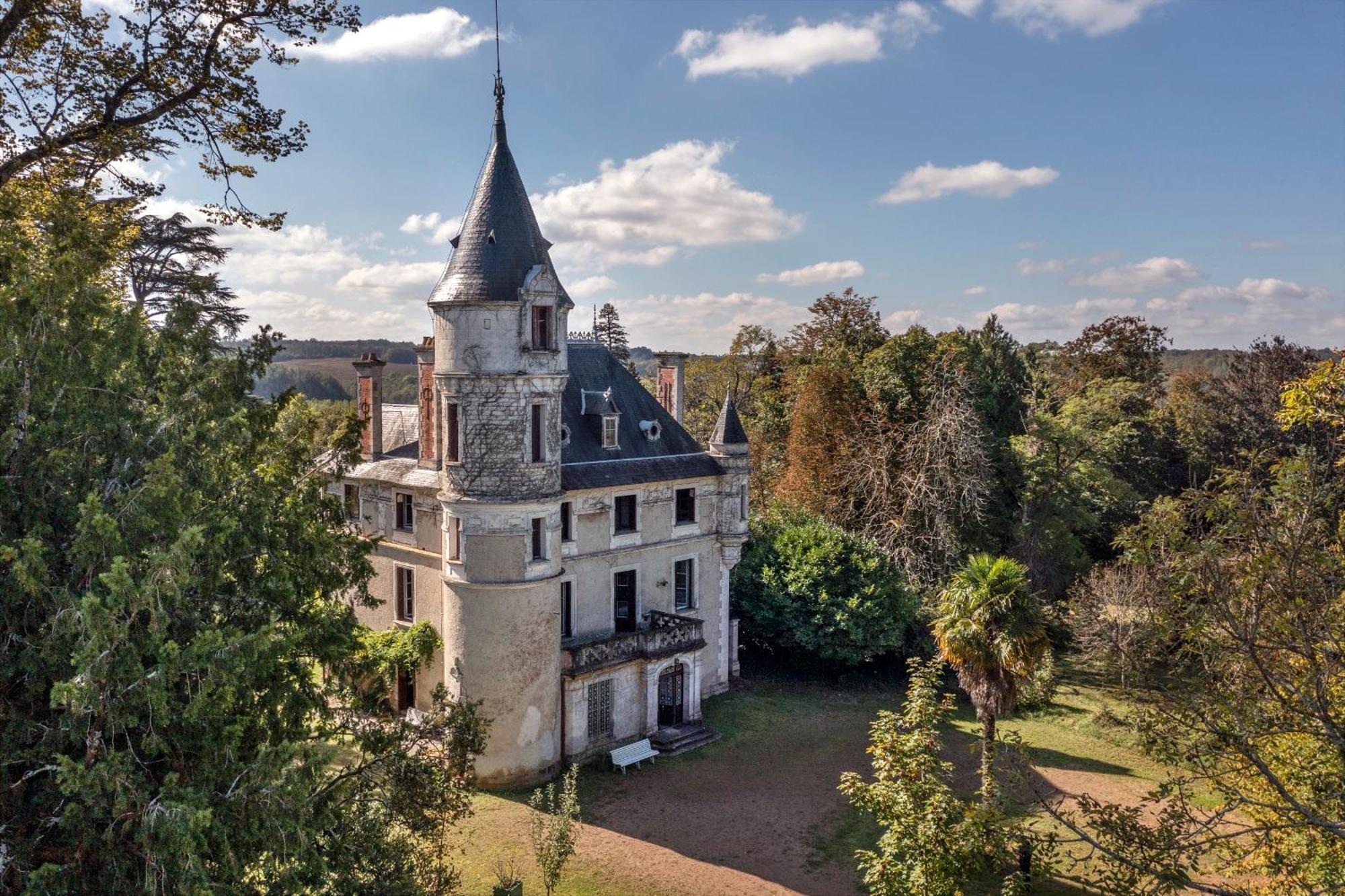 Chateau De Puymoger Bed & Breakfast Javerlhac-et-la-Chapelle-Saint-Robert Exterior photo